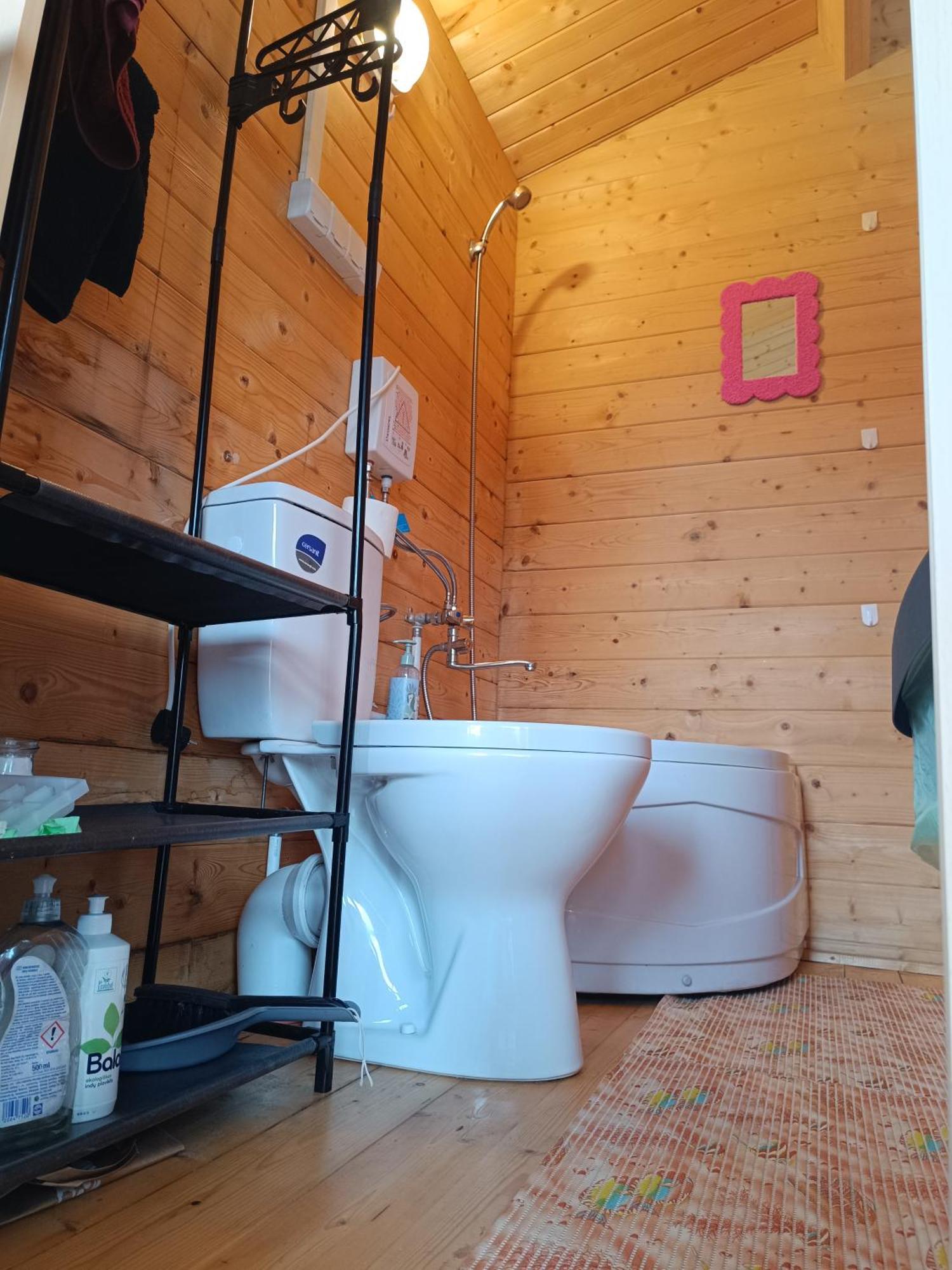 Namelis Karkleje Villa Buitenkant foto