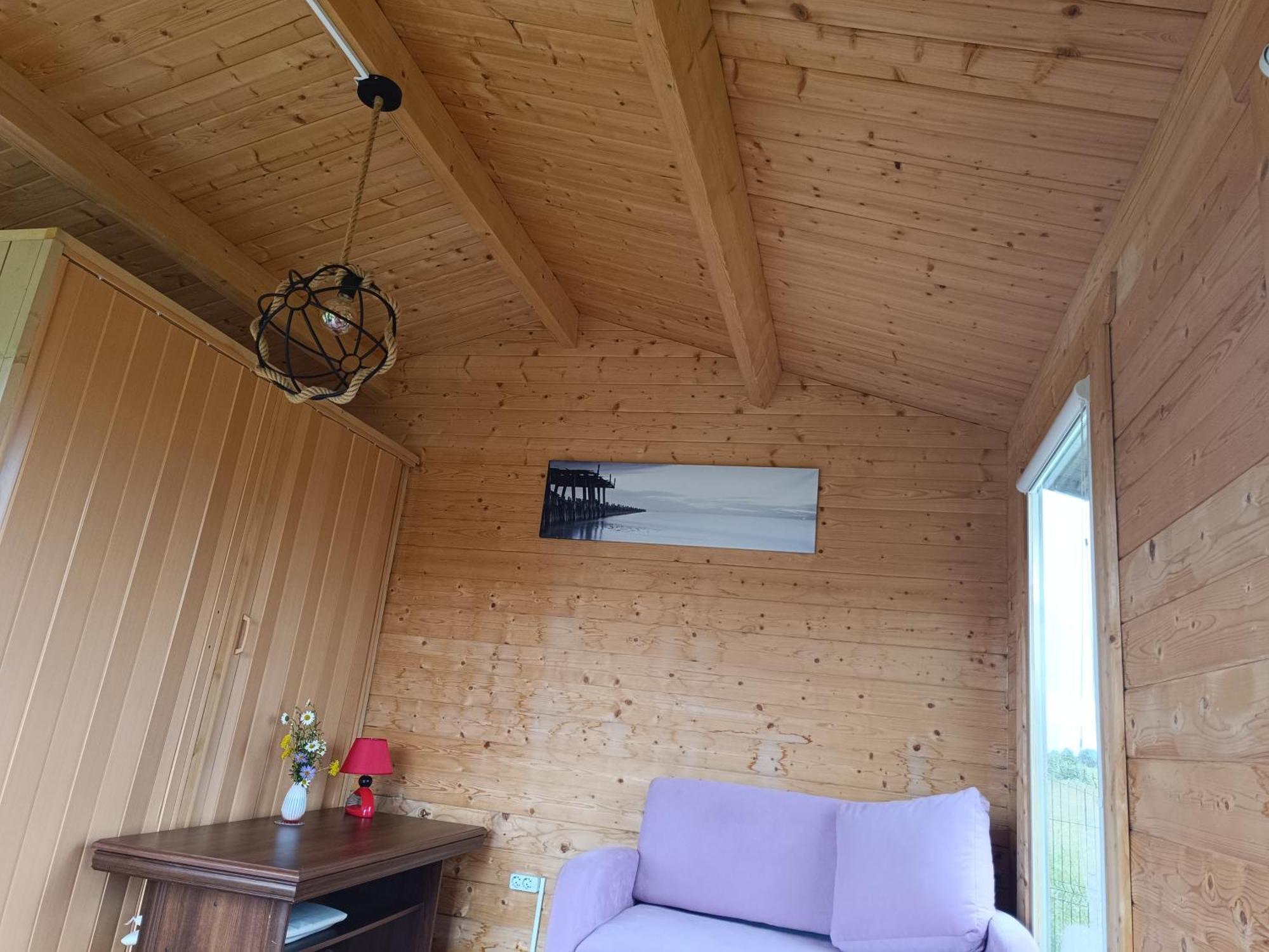 Namelis Karkleje Villa Buitenkant foto